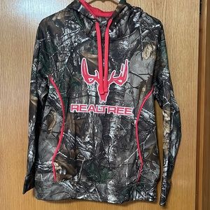 Women’s Realtree, like new, size Medium, hoodie.